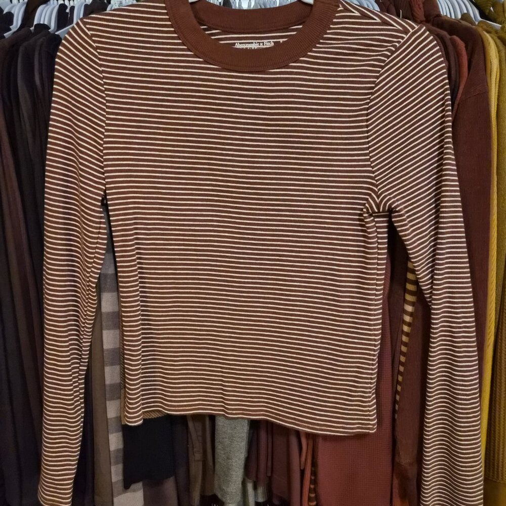 NWOT Abercrombie & Fitch Striped Long Sleeve Top - Picture 3 of 8